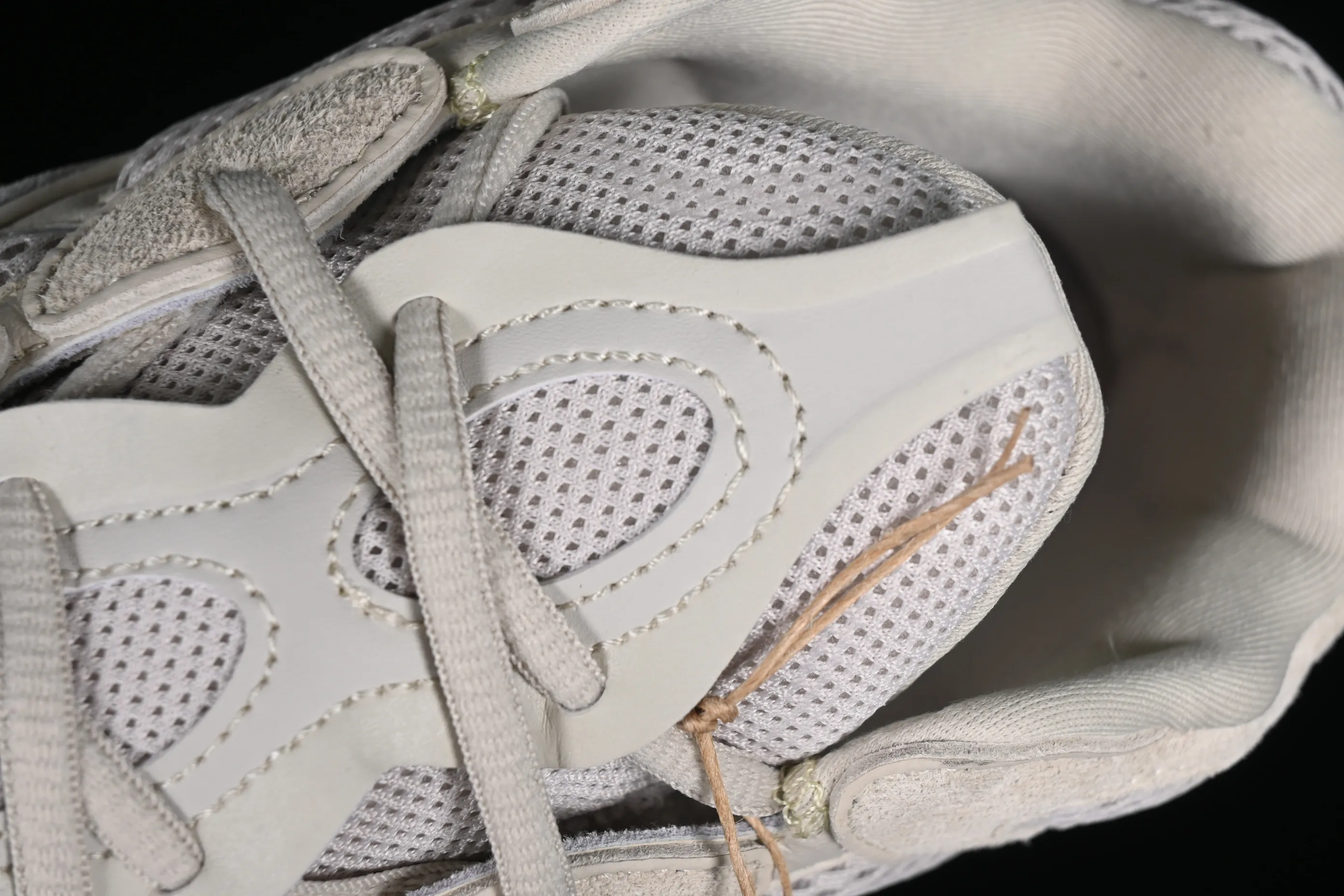 All Categories Ad Yeezy Coconut Series G Version Ad Originals Yeezy 500 "Desert" DB2908 Adidas Coconut Casual Running Shoes